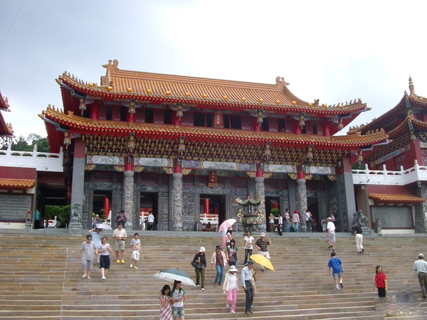 Man Mo Temple Tourists